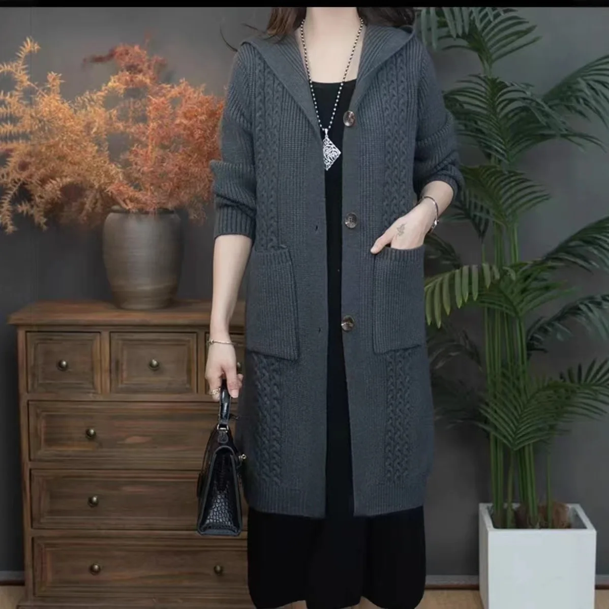 

Серый вязаный кардиган с капюшоном и длинными рукавами в стиле ретро, однотонный свободный свитер средней длины, пальто, женская утепленная зимняя верхняя одежда