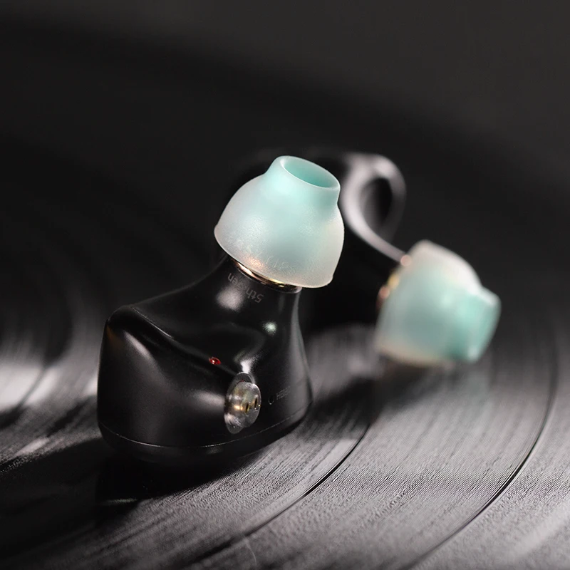 أطراف أذن من السيليكون المضاد للبكتيريا من WHIZER ET100AB، توقيع صوت متوازن، مرحلة صوت حميمة، 3 أزواج في صندوق واحد #1