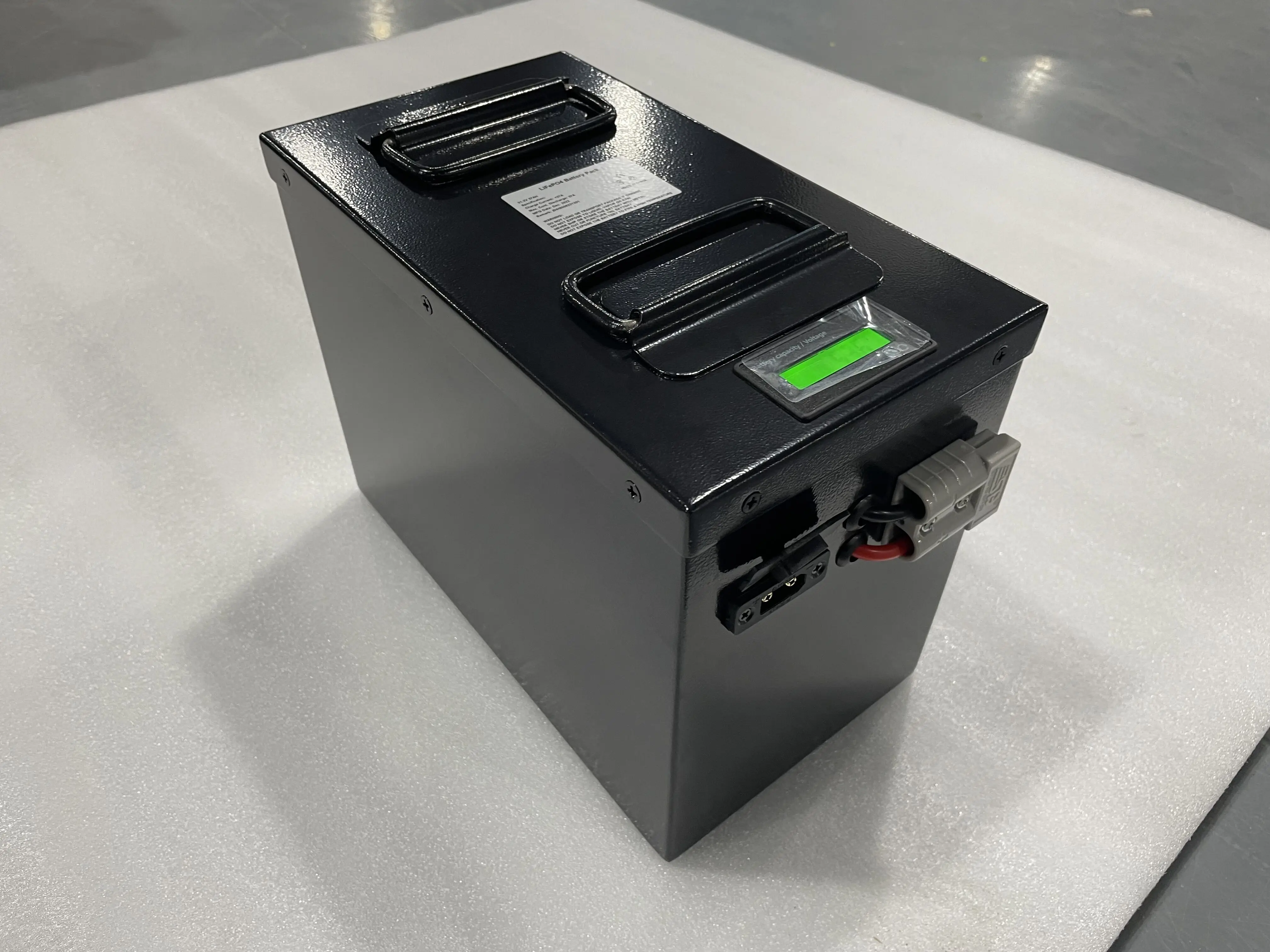Picture 6: 1500W Motor Battery 48V 30AH Electric Vehicle LIthium Battery Rechargeable Deep Cycle Power Battery