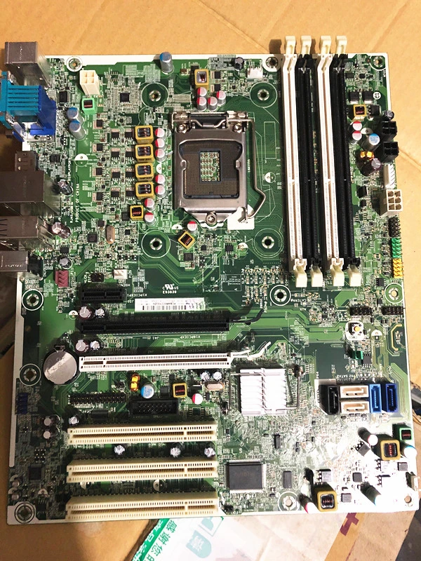 HP Compaq Elite 8200 8280 CMT Main Board 611796-002 611835-001