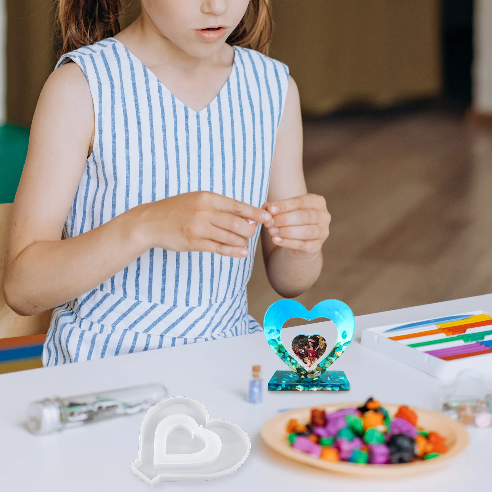 

1Set Creative Picture Frame Molds Heart Silicone DIY Craft Project Resin Pigments Glitter Sequins Easy Clean Reusable