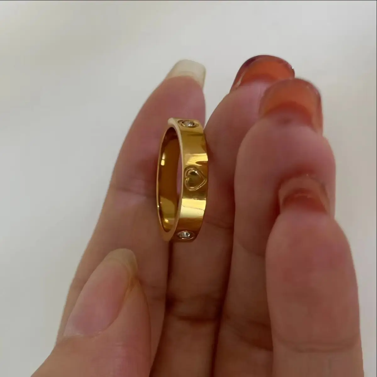 

Peach Heart Shaped Stainless Steel Couple's Ring Rose Gold Plated with Zircon Light Luxury Jewelry Gift for Men And Women
