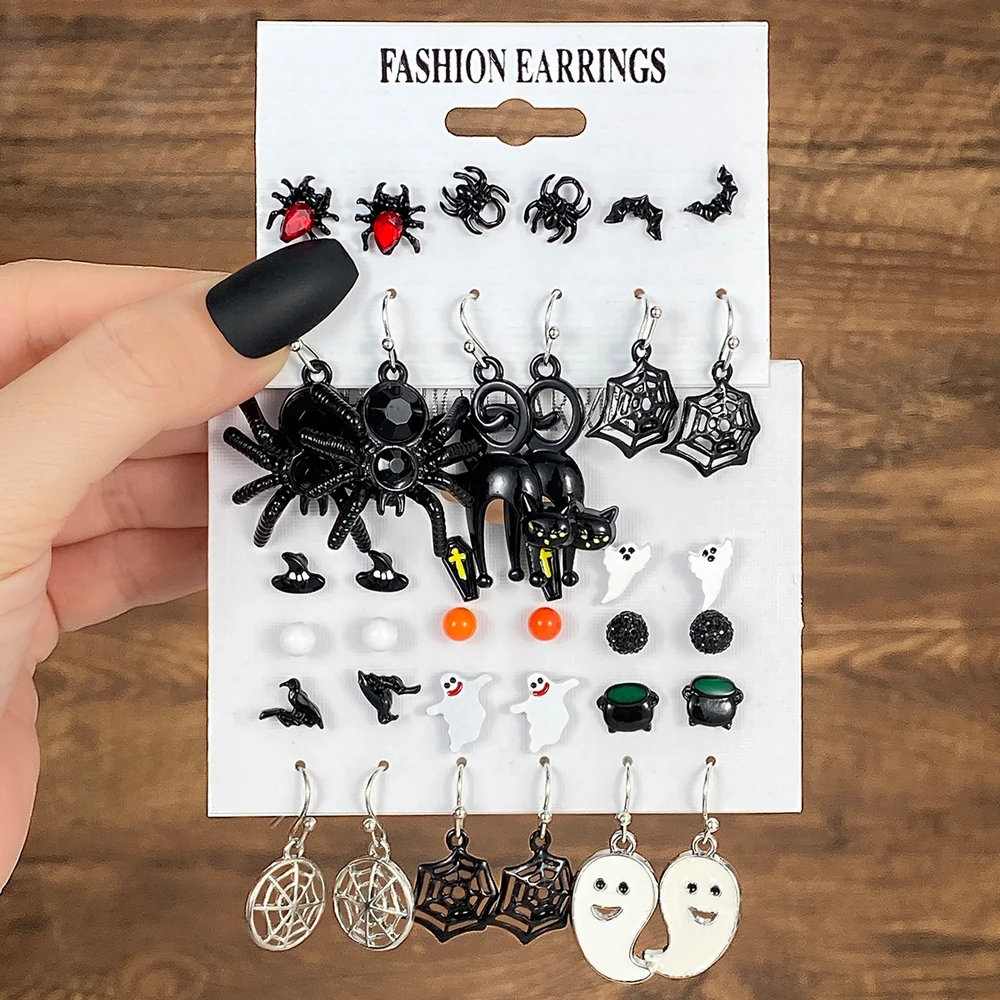 IPARAM Black Coating Spider Bats Pumpkin Cute Earrings for Women Girls Gothic Halloween Festival Earrings Fashion Jewelry Gift