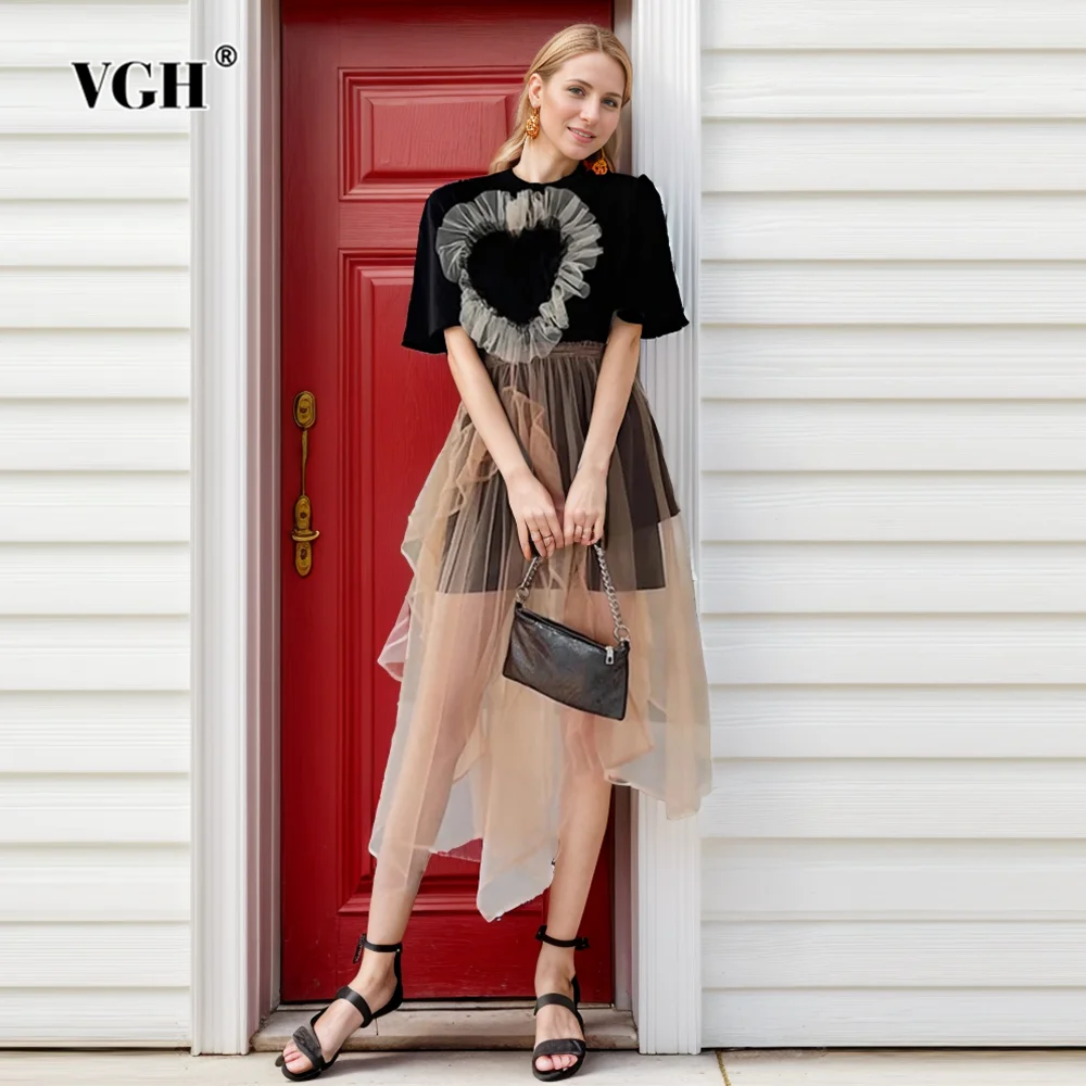 VGH Casual Colorblock Suit For Women Patchwork Mesh Heart Pattern O Neck Short Sleeve Top High Waist Skirt New Set Female 2021