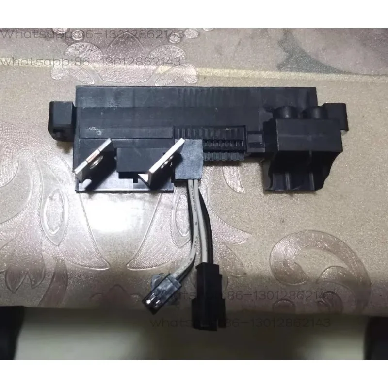 Suitable for Huawei R4875G1 R4875G5 input and output terminals, sockets, tail plugs 4875