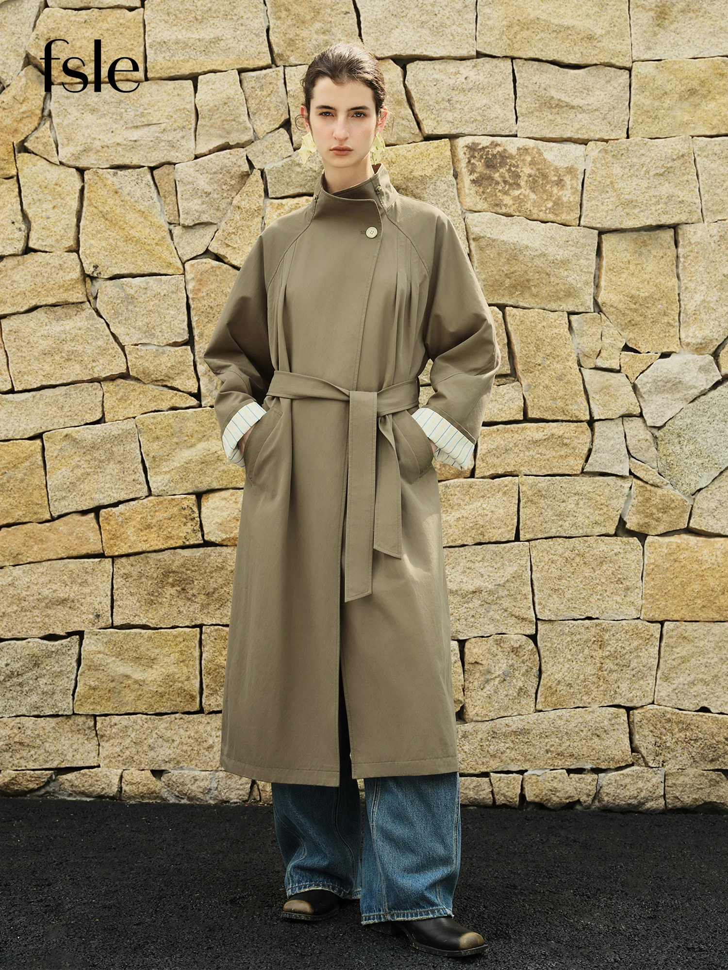 

FSLE 【Premium Series】Casual Contrast Color Women's Windbreaker 2025 Autumn New Arrival Drop Shoulder Jacket 25FE13015