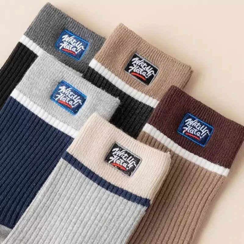 Chaussettes à rayures épaisses pour hommes, haute qualité, automne et hiver, chaussettes mi-tube, nouvelles chaussettes pour hommes, chaussettes en coton de sport EU39-45 5 paires