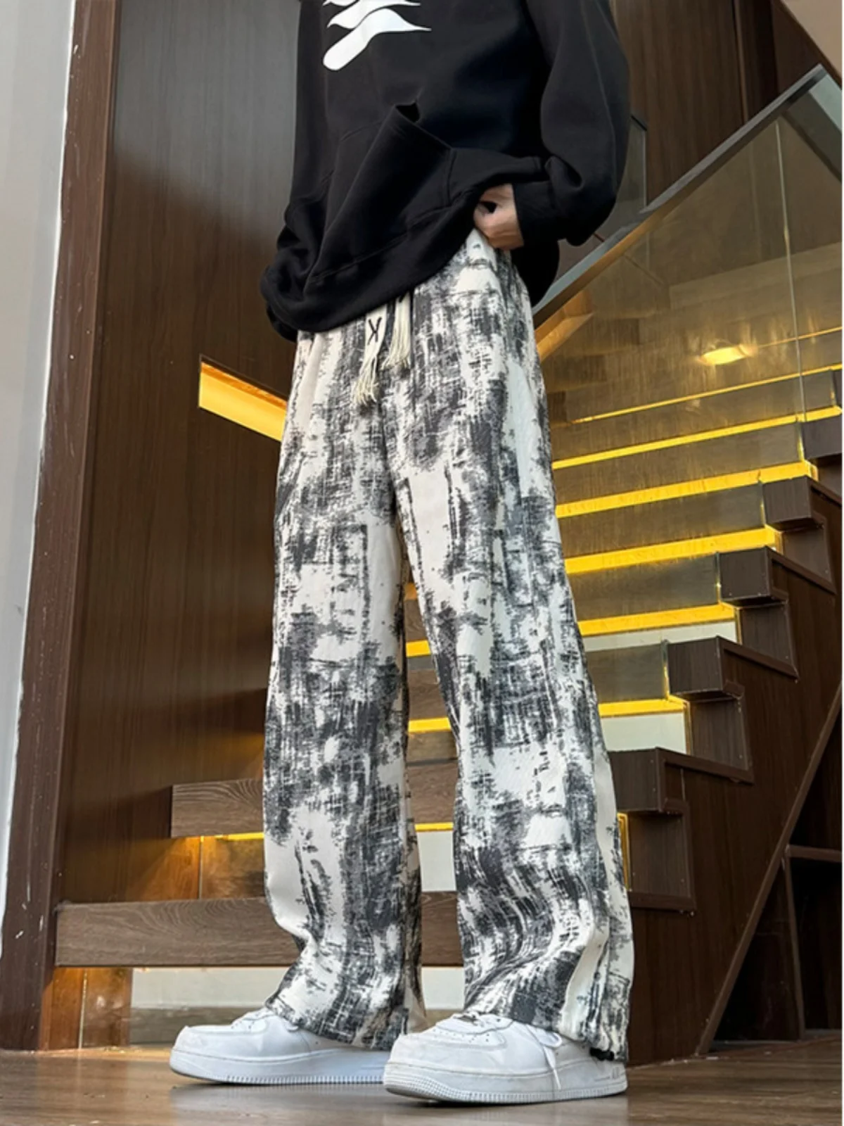 

American Dyed Corduroy Pants Men's Loose Straight Leg Sweatpants Teenagers High Street Cool Drape Sports Pants Casual Trousers