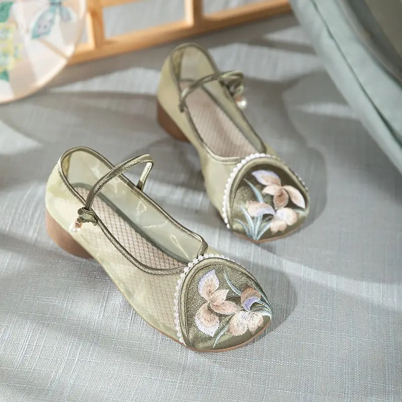 Summer Shoes Old Han Shoes Cloth Shoes Embroidered Shoes New Ethnic Style Hollow Mesh Breathable Loose Matching Qipao Shoes