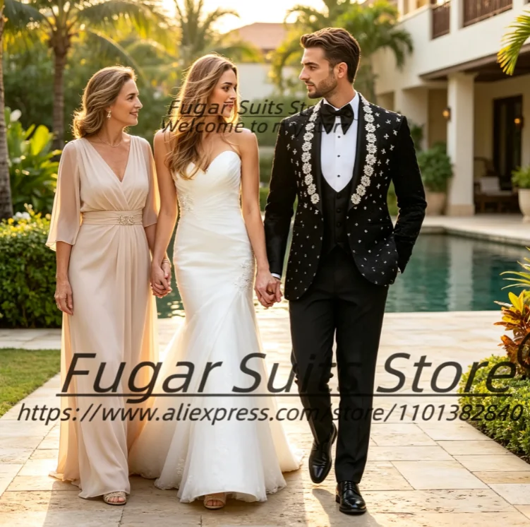 Luxury Black Mens Suits Shiny Rhinestone Accessories Solid Color Shawl Lapel Groom Wedding Tuxedos 3 PCS Sets Male Prom Blazers