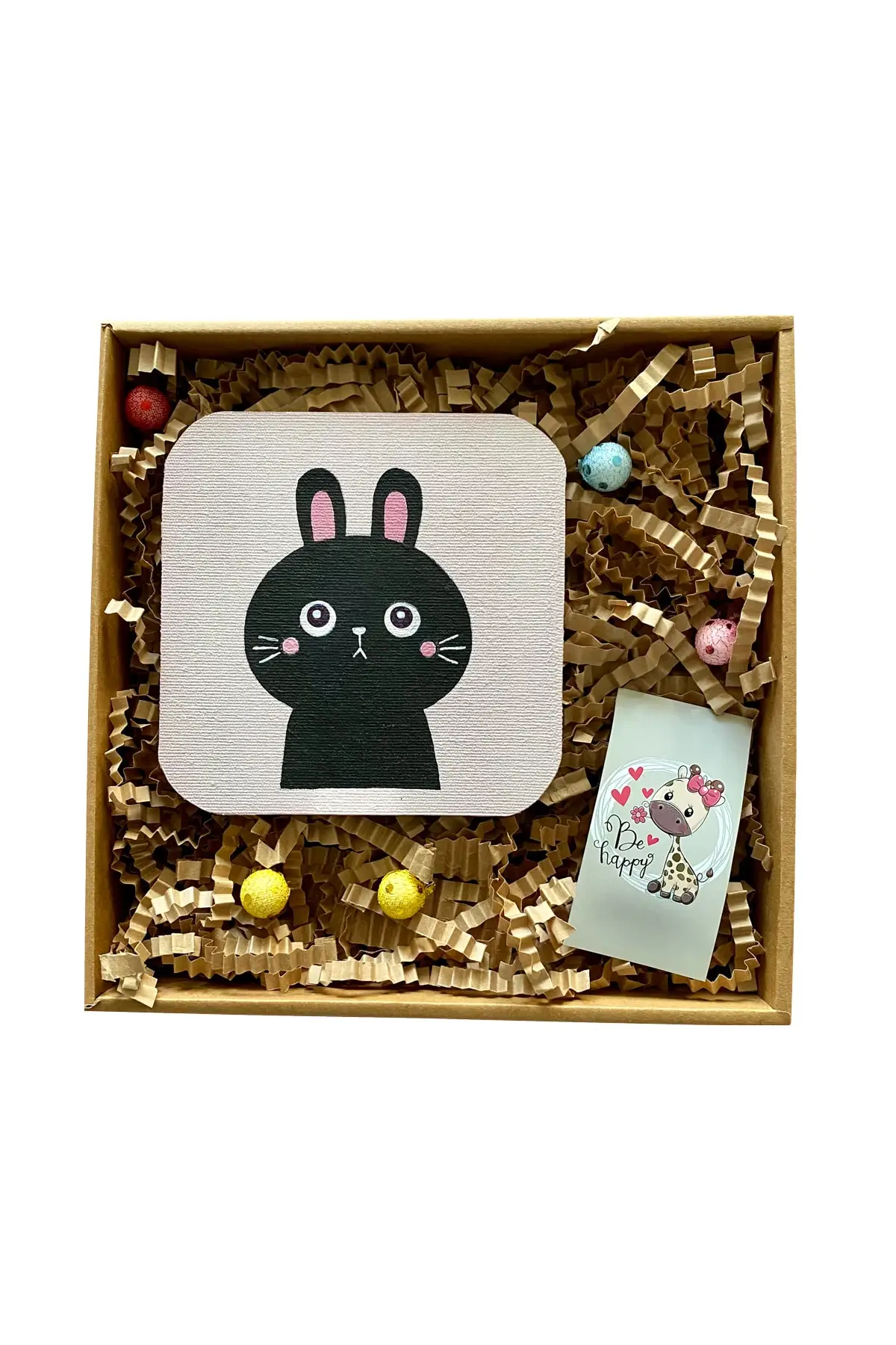 Mesa de presente do quarto do bebê