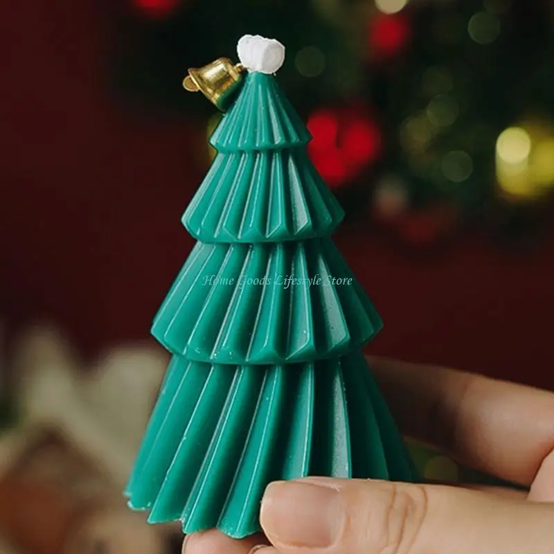 E74E Festives Scented Christmas Tree Soybean Blend Wax Calming Scent Holiday Seasonal Decoration Present
