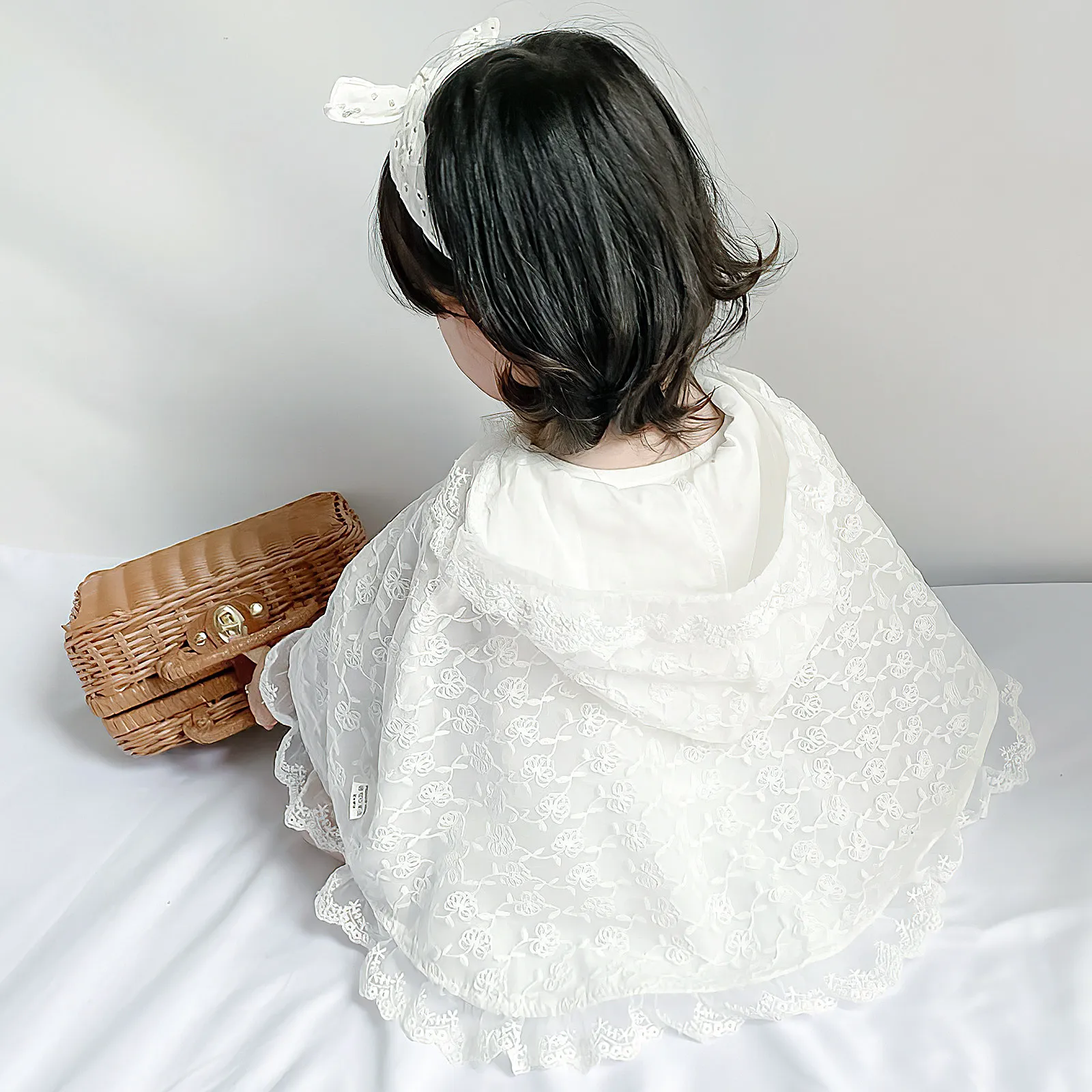 

Белое кружевное пончо 100 см для девочек, защита от УФ-излучения, для косплея, мягкое, легкое, в качестве аксессуара