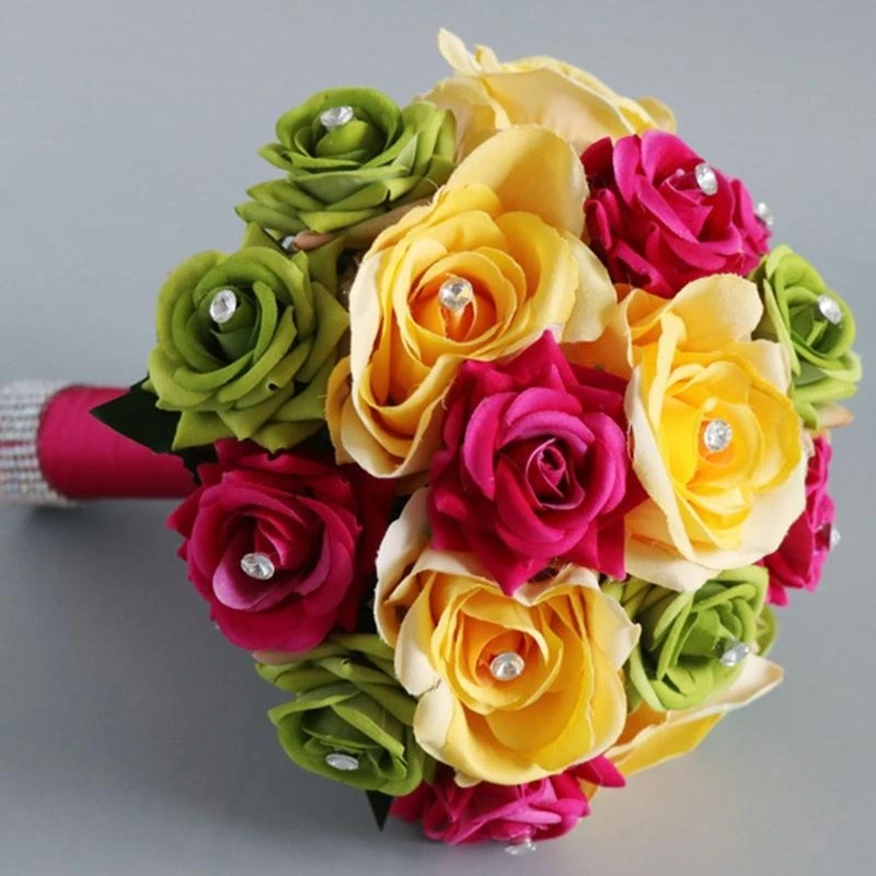

Искусственные красочные розы Свадебный букет невесты Романтическая невеста с цветами в руках DIY Букеты для подружек невесты