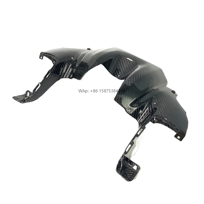 

MT09 FZ Carbon Fiber Fuel Tank Cover for Motorcycles Essential Body System Component