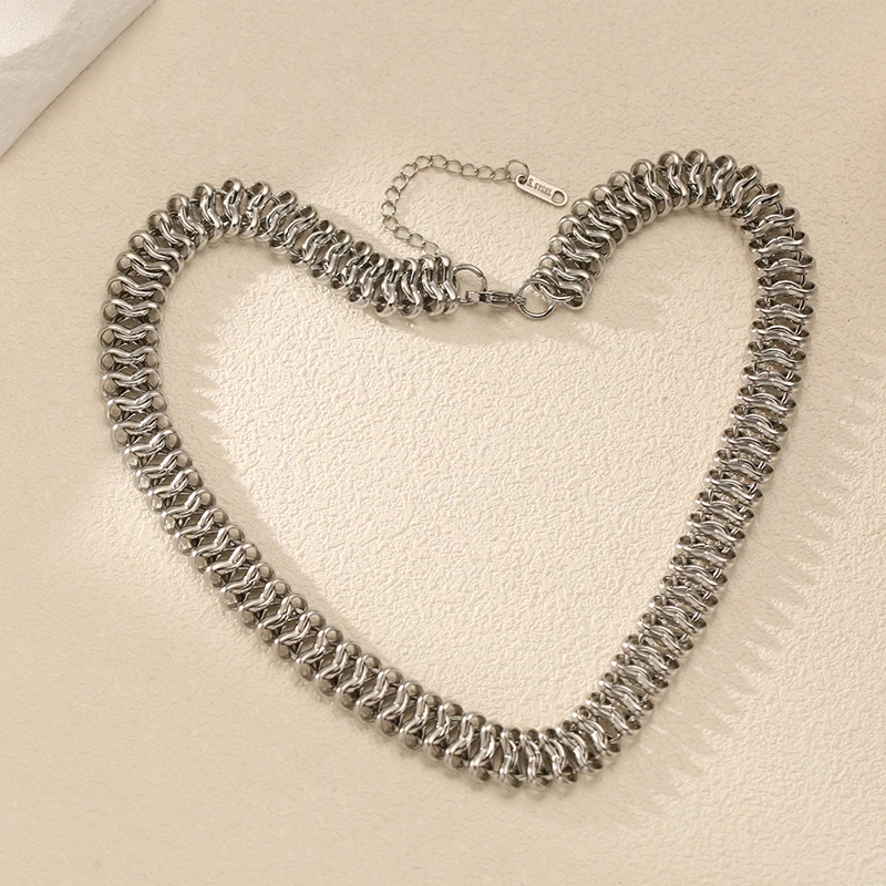 EILIECK Edelstahl Halsketten- und Armband-Set für Damen, Goldfarben, wasserdicht, mit markanter Metalltextur, dicker Kette, modisches Schmuckstück. – Detail 20