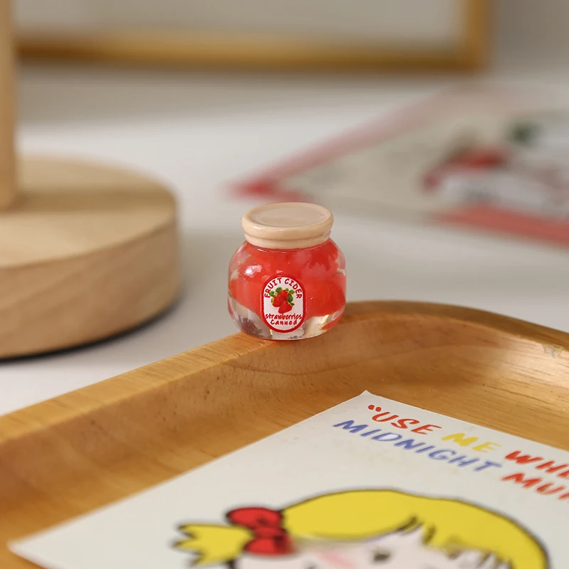 2 szt. Dom dla lalek imitacja owoców cukierki w puszkach dżem Model miniaturowa dekoracja kuchni akcesoria do domu dla lalek zabawka