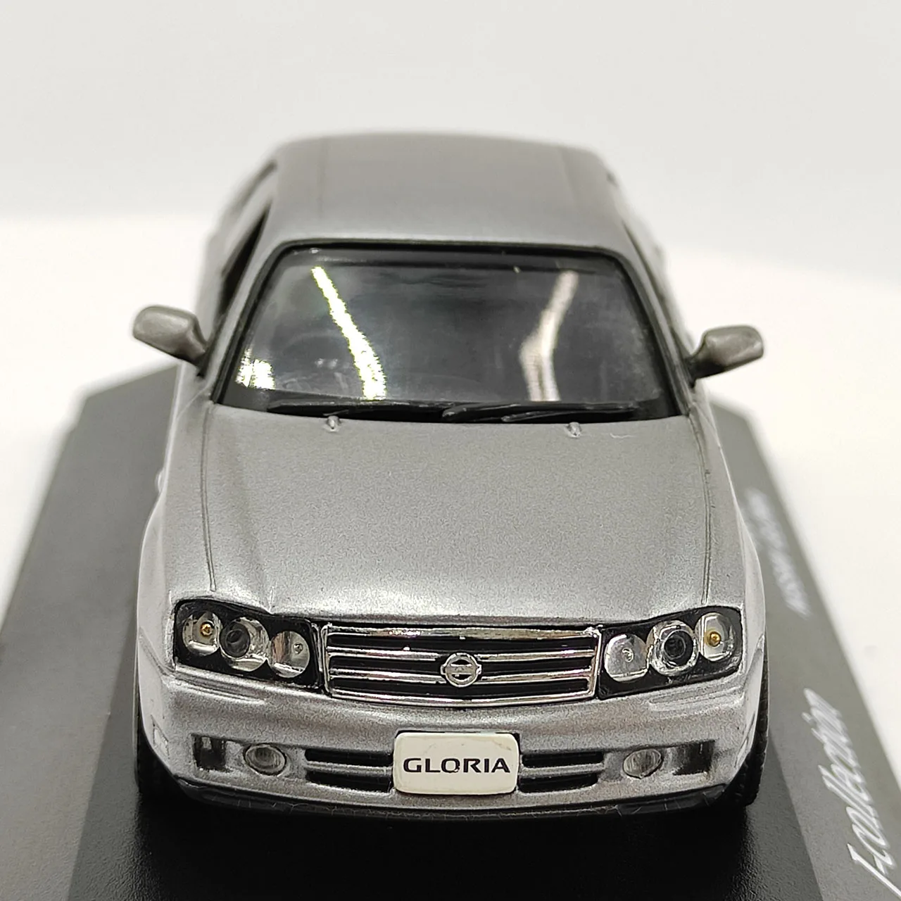 طلاء سطح عيب JC 1:43 مقياس كلاسيكي GLORIA رمادي سبيكة نموذج سيارة #5