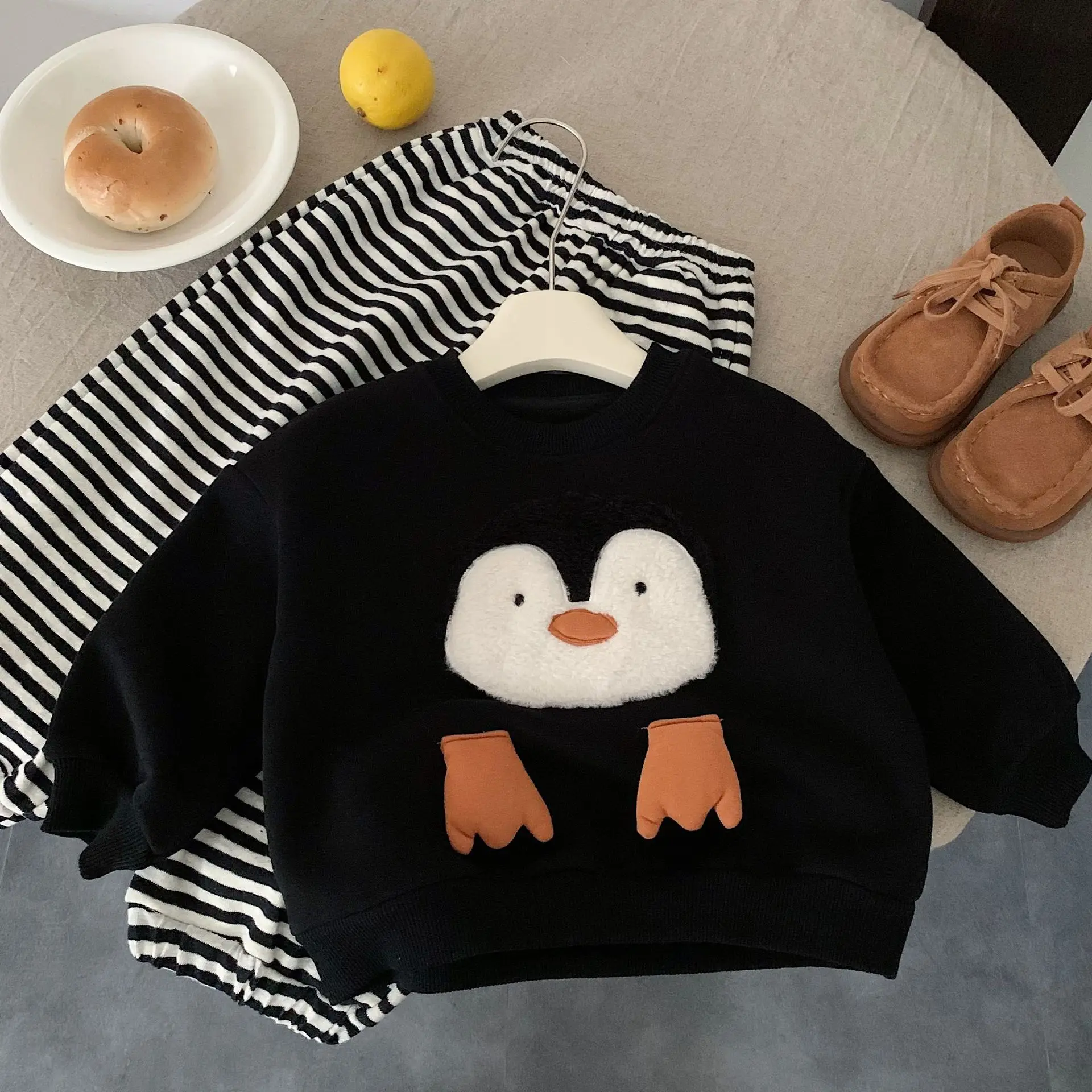 

Children Boys Fleece Sweatshirt Outfits Winter Penguin Kids Babys Boys Pullovers Velvet Striped Infant Little Boys Pants Suits