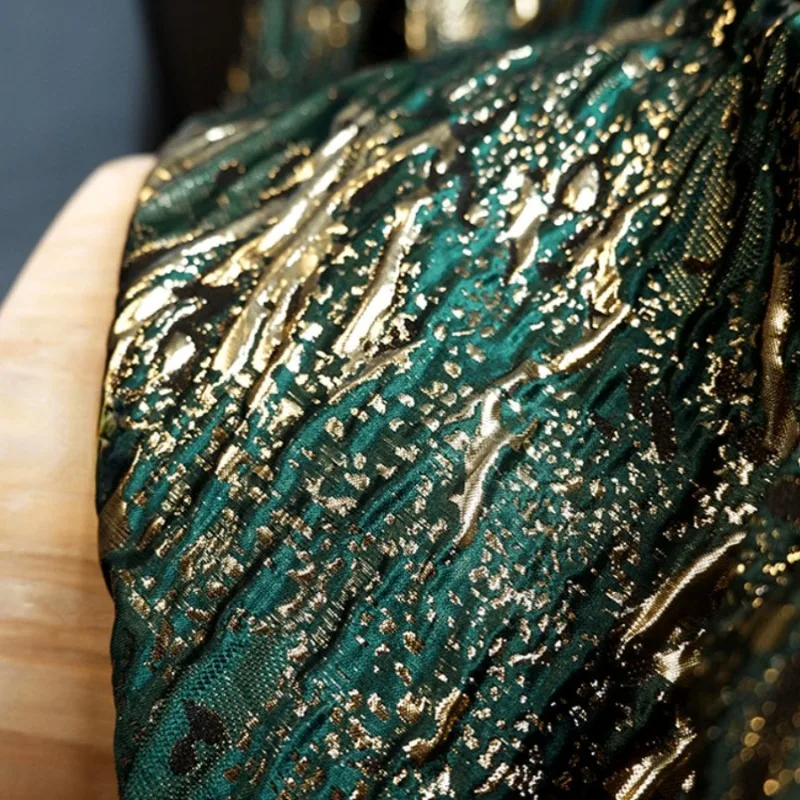 Super Concave and Convex Texture Green-gold Three-dimensional  Jacquard Texture Embossed Fabric High-grade Hanfu Designer Fabric