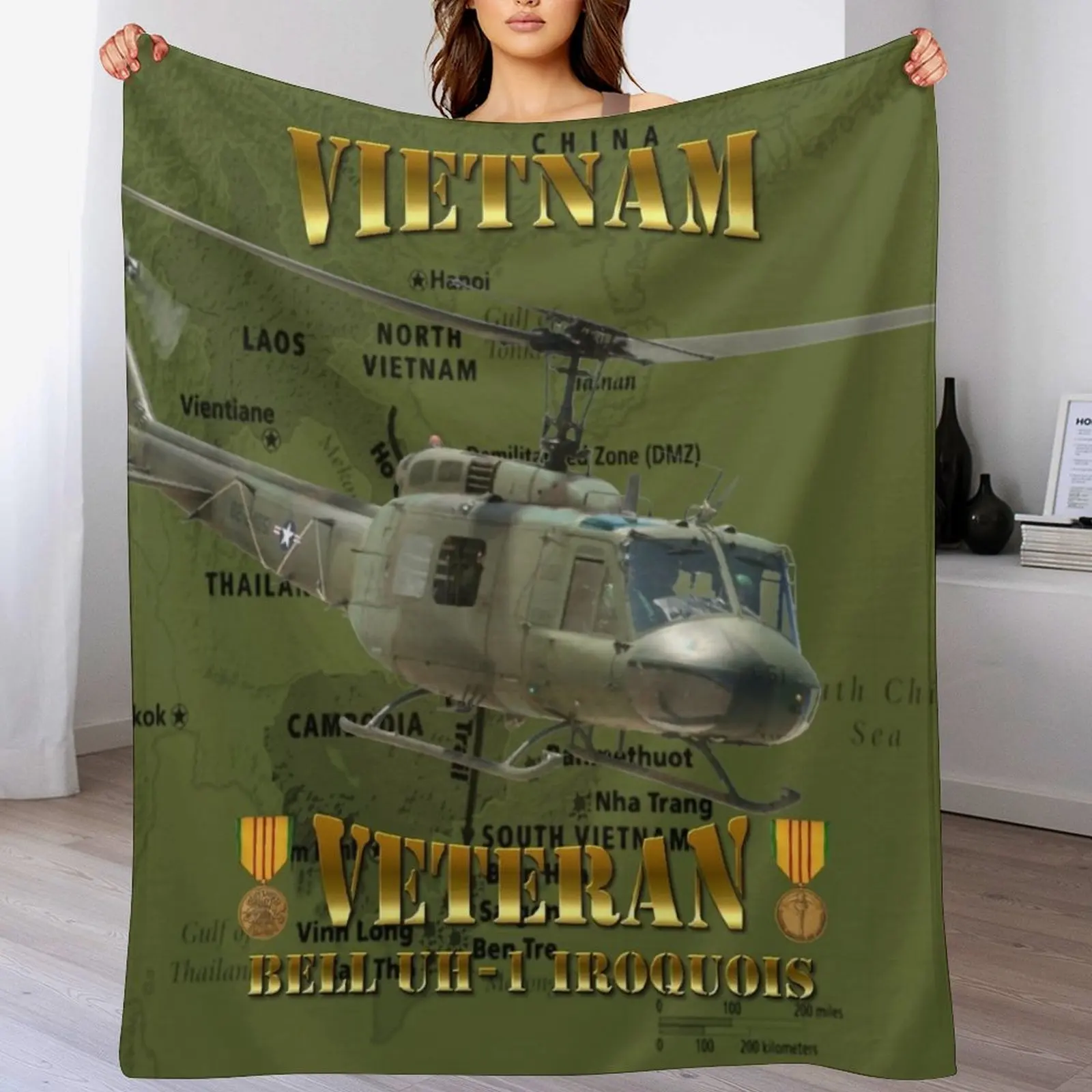 

UH-1 Iroquois 'Huey' Vietnam Veteran Throw Blanket Warm Accent Blanket for Living Room Decoration