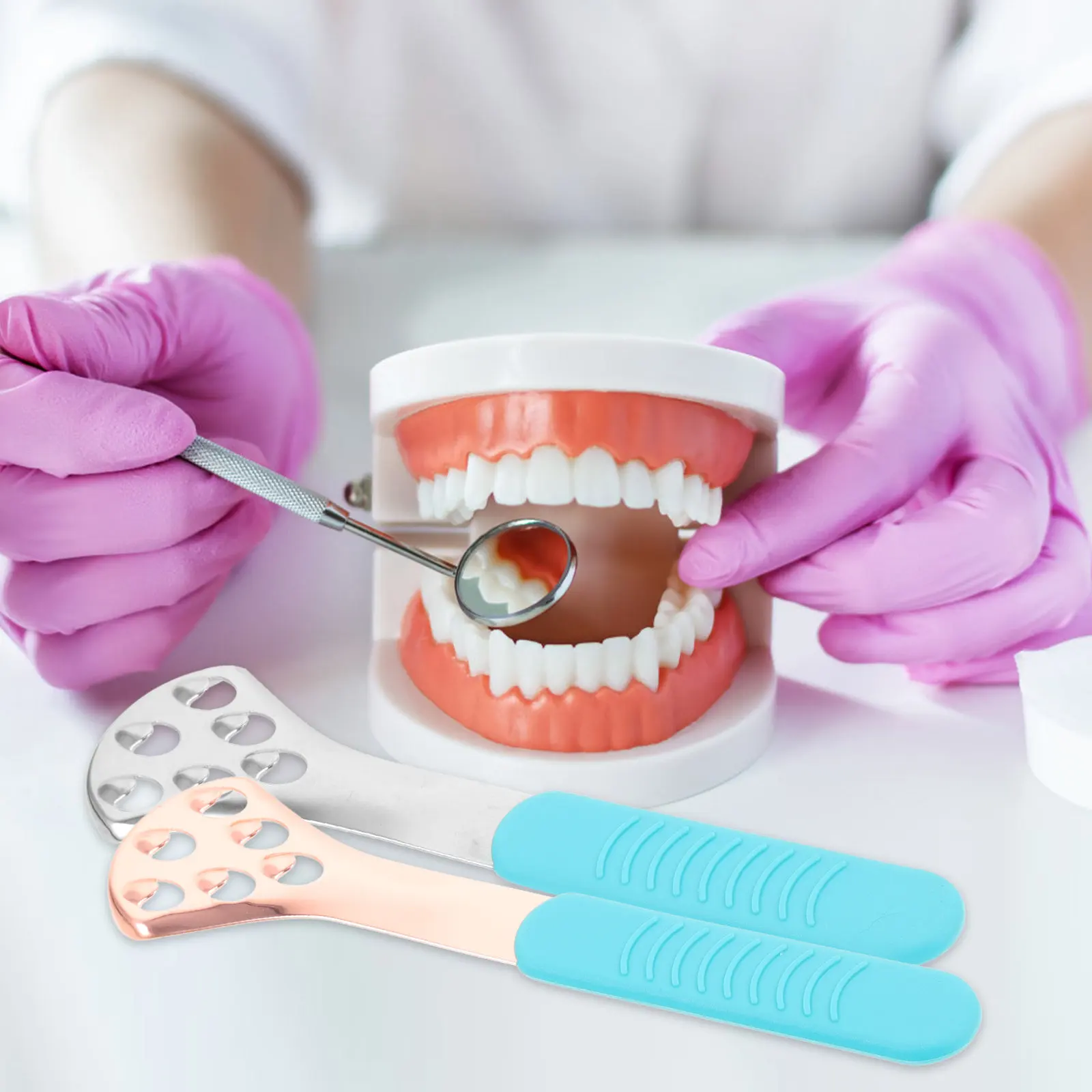 

2Pcs Metal Tongue Scraper for Adults Double Sided Portable Tongue Cleaner Remove Food Residue Cells Freshen Breath