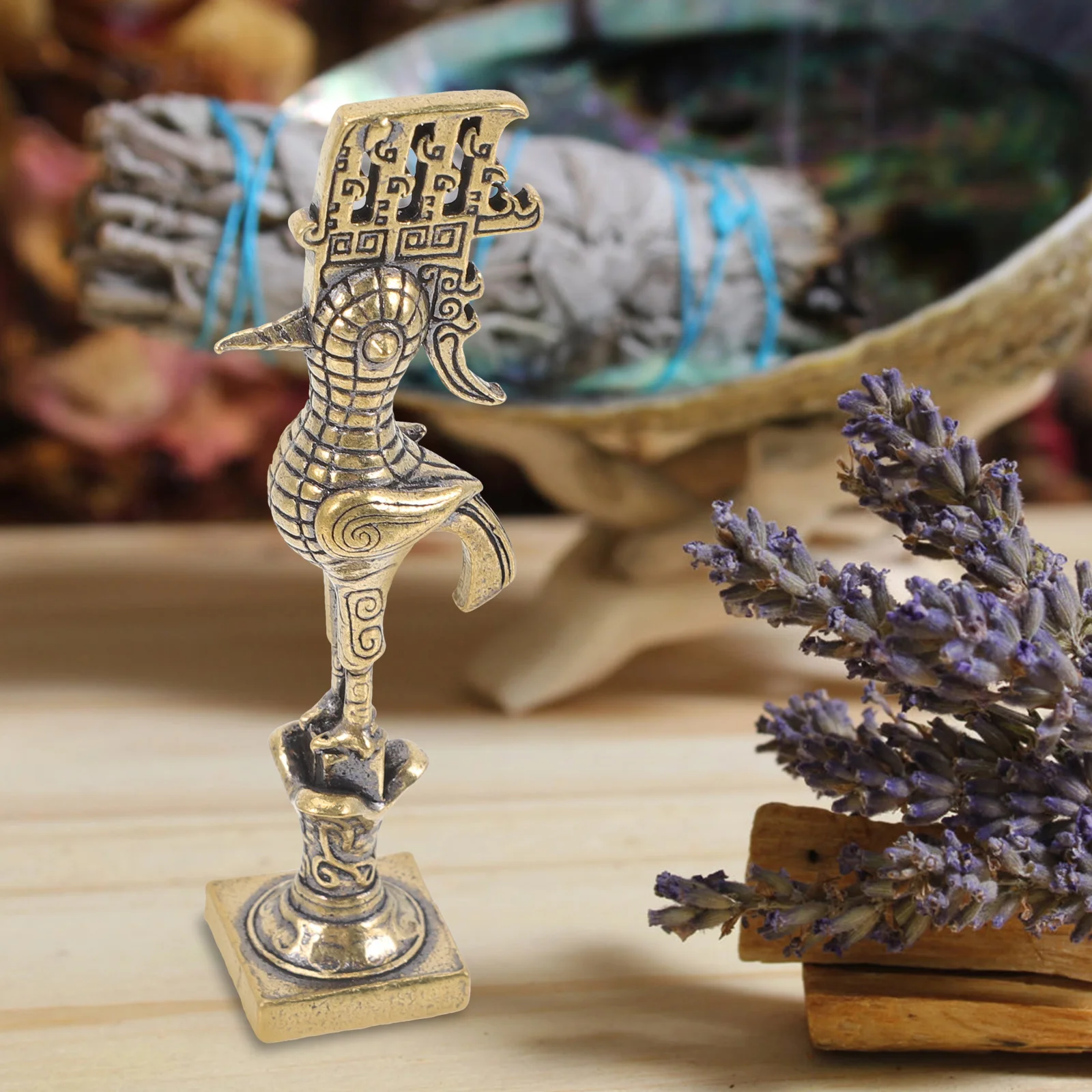 

Retro Vintage Brass Bird Statue Desktop Office Tabletop Sculpture Creative Bird Home Decor Desktop Decor Brass Decoration