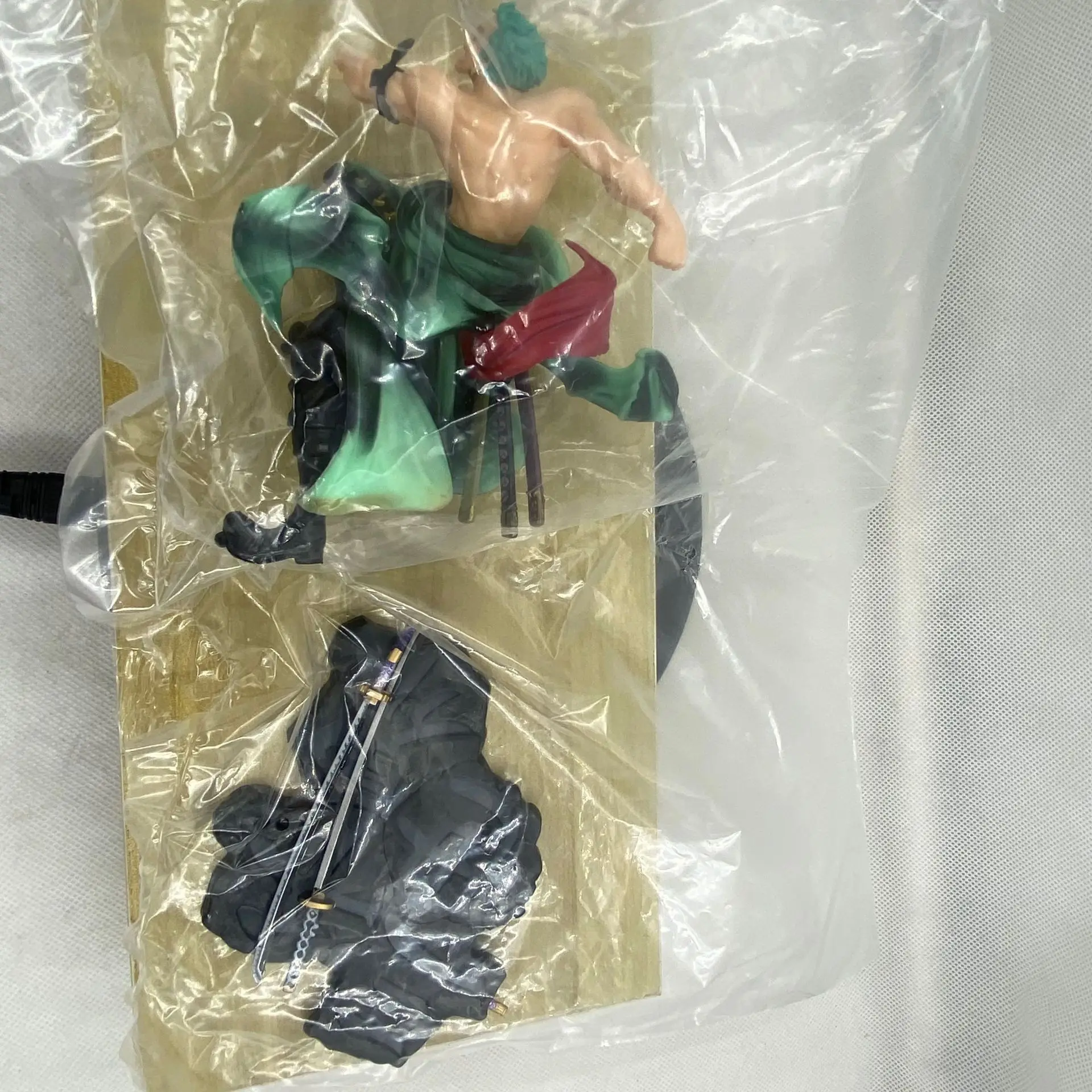 Hot One Piece 10cm Anime Figure GK Roronoa Zoro Three-blade Sa-maximum Manga Anime Statue Action Figure Collection Model Kid Toy