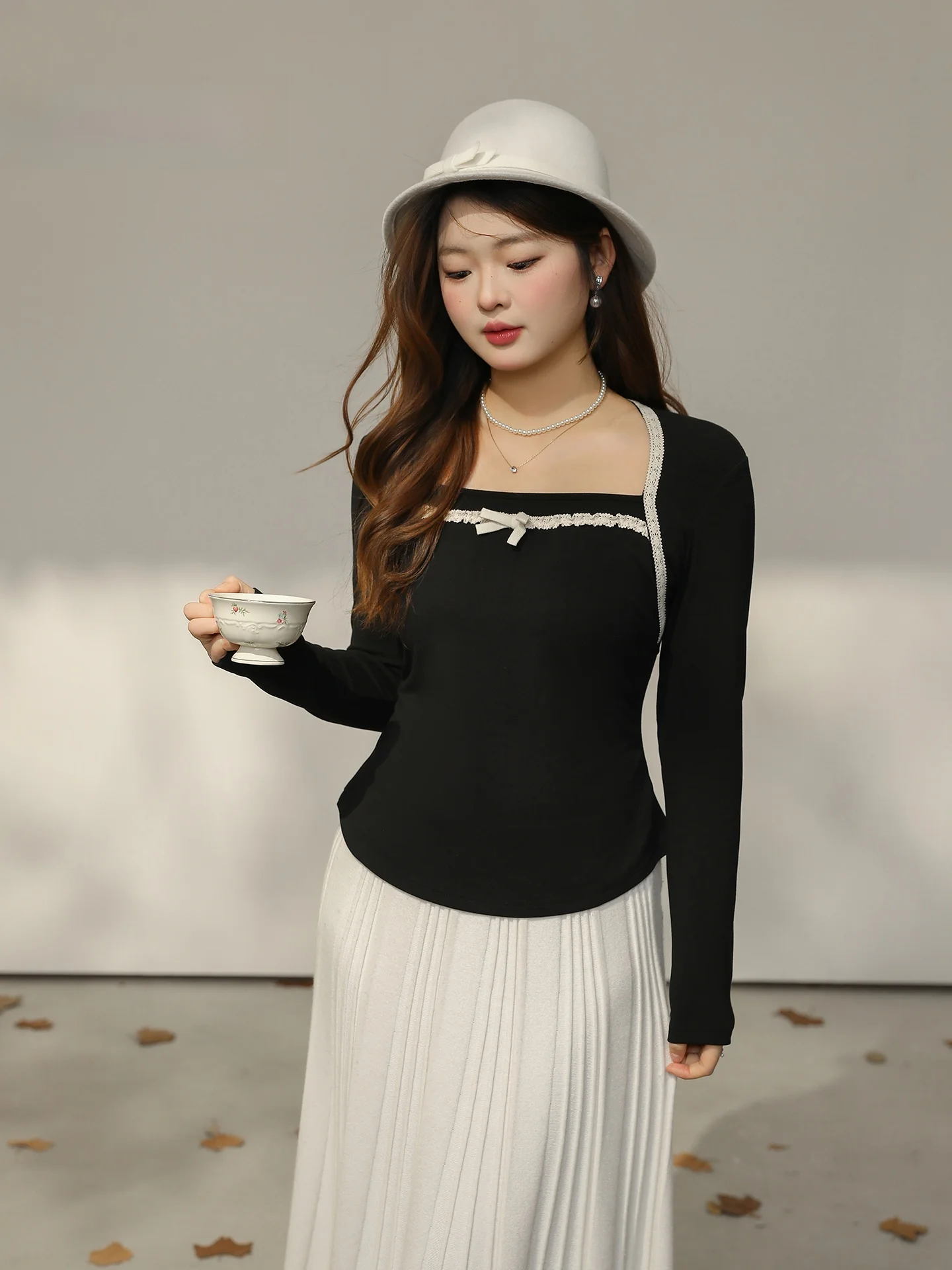 

DM00 plus Size Knitted T-irt Spring 2026 Square Collar Lace Trim Inner Wear for plus Size Women French Sle Casual Romant