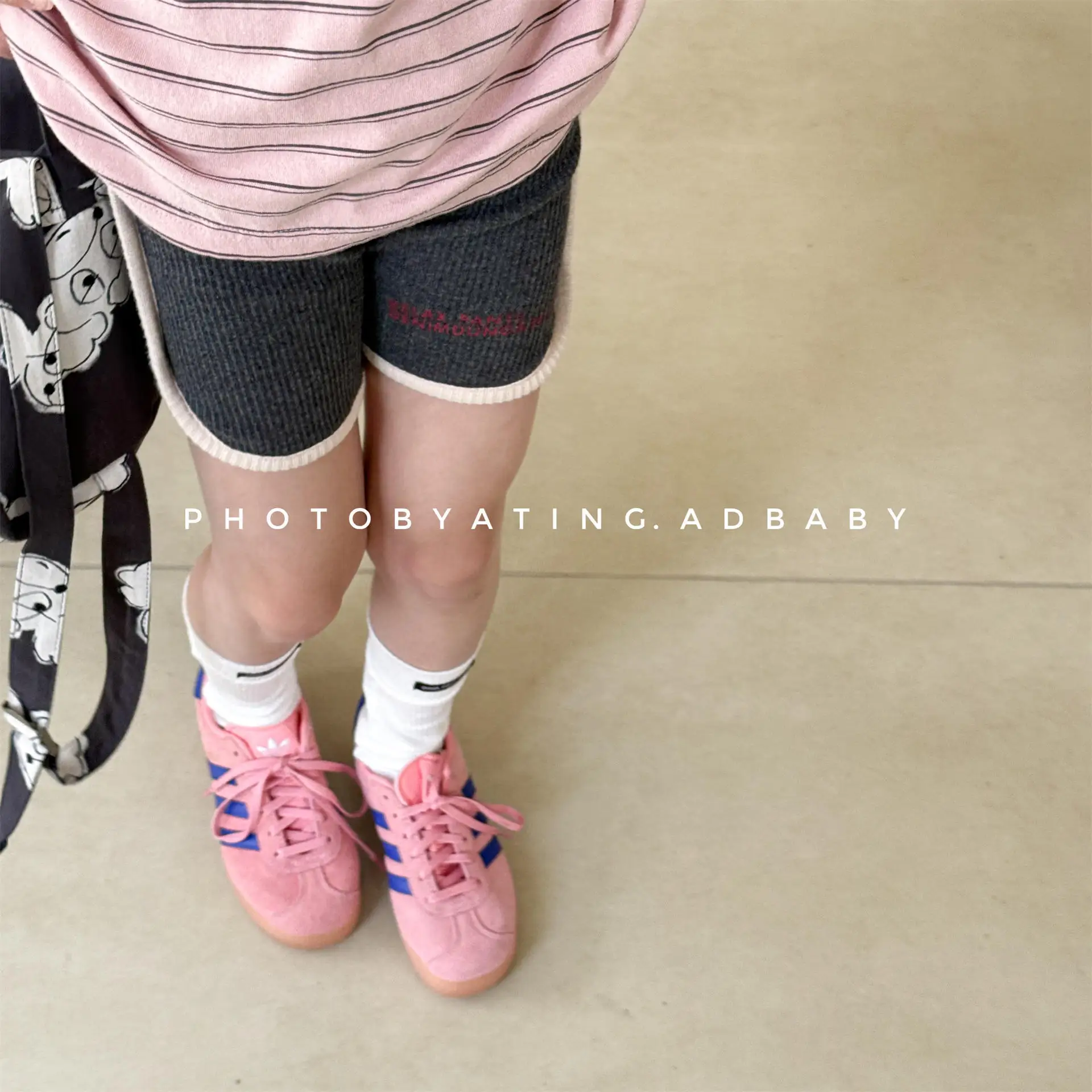 

2025 Summer Children's Cotton Leggings Girls Solid Elastic Shorts Toddler Versatile Middle Pants Kids Leggings Baby Base Shorts