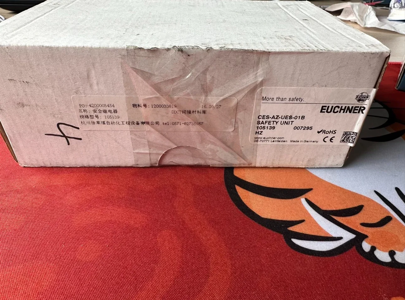 2026 105770 CES-AZ-UES-01B Brand-new Unopened Original Axelrod EUCHNER Relay.
