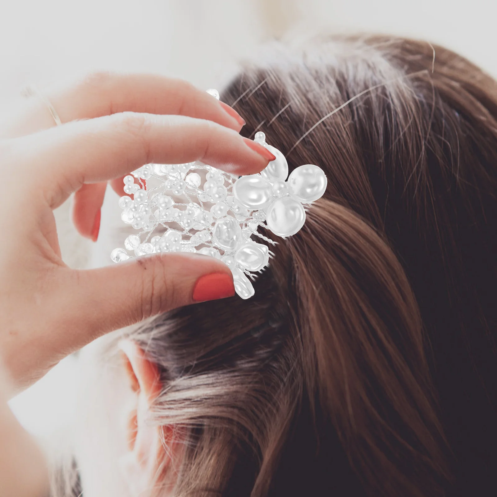 

Silver Hair Comb Wedding Rhinestone Bride Pearl Charm for Special Occasions Crystal Clips Metals Bridal Combs Accessory