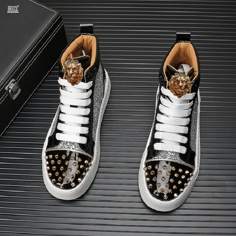 

Designer green rivet sneakers Thick soles men's casual personality loafers Korean skateboard casual shoeszapatos sapat A6