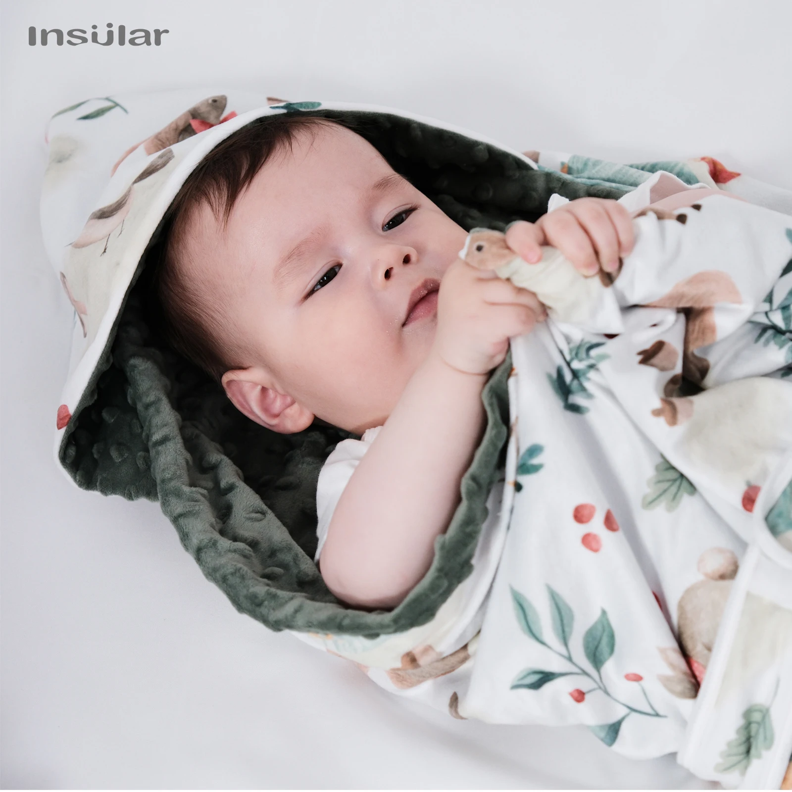 

Soft Cartoon Baby Hooded Blanket Cute Animal Babies Blanket Square Hooded Bath Wrap Swaddle Newborn Bathrobe Cloak Baby Towel