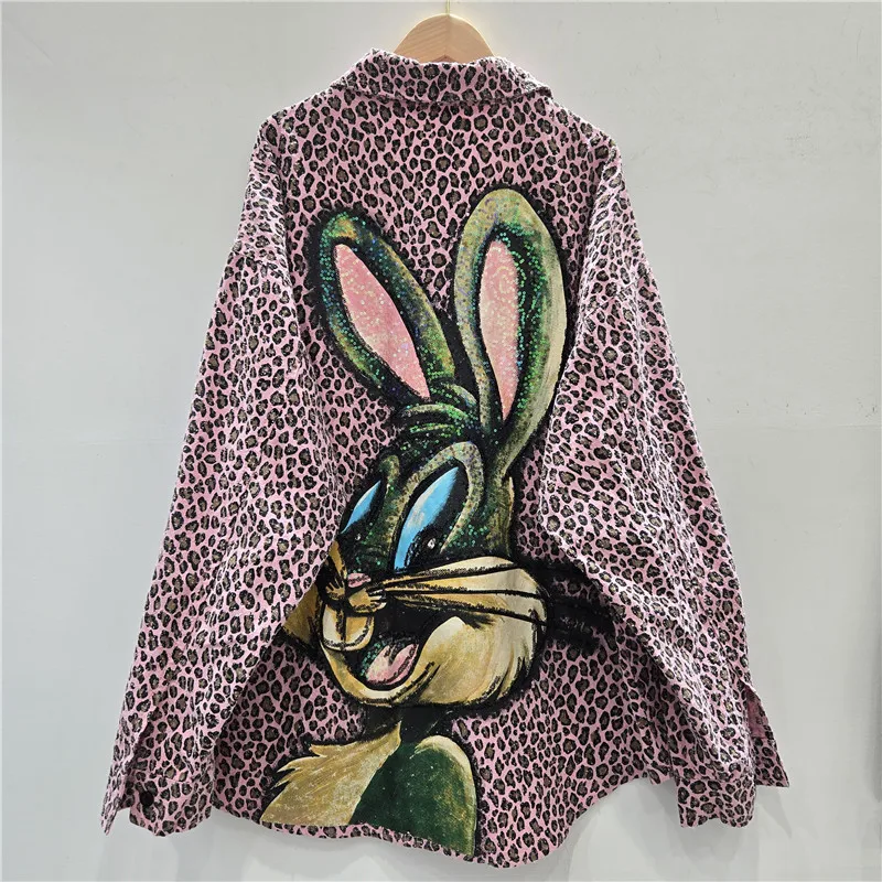 MINISO طباعة الفهد أوائل الخريف المتخصصة شخصية الترتر الكرتون فضفاضة تناسب تصميم كليب على اتجاه القميص النسائي