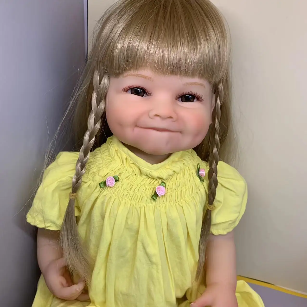 Reborn Doll 55cm 22inch Smile Baby Girl bebe reborn reallista de silicone Full Vinyl Body Unpainted reborn kit Real doll Kids