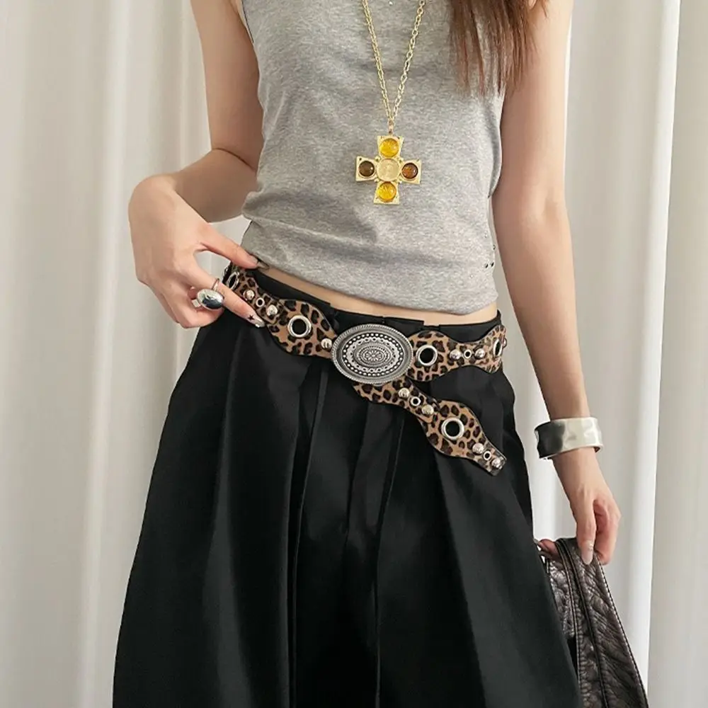 

Trendy Vintage Women's Rivet Belt Leopard Gothic Leather Waistband Harajuku Y2k Dress Jeans Belt Spicy Girls