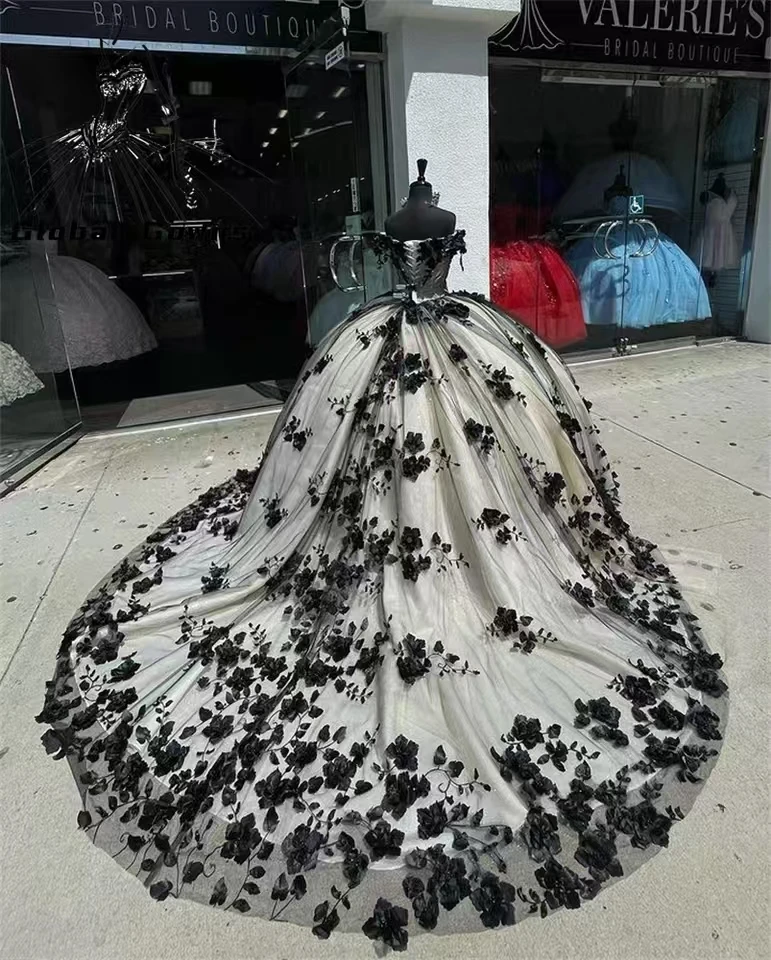 Black Lace Appliques Ball Gown Wedding Dresses Off The Shoulder Sweetheart Bridal Gowns Quinceanrea Dresses