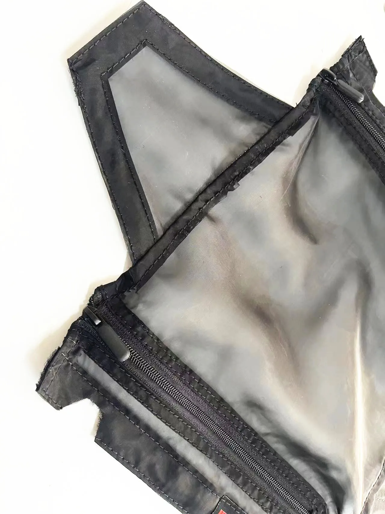 غطاء جسم الغبار/غطاء مقاوم للماء لـ TRAXXAS 1/8 6S MAXX SLASH-102076-4