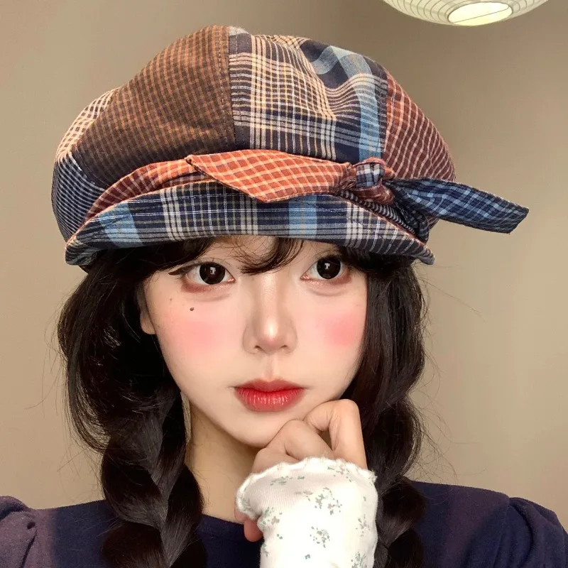 Koreanische Schleifenstickerei Karierte Mode-Baskenmütze für Damen, Sommer- und Herbst-Nischen-Retro-Britische Große Version Achteckige Newsboy-Kappe – Detail 1