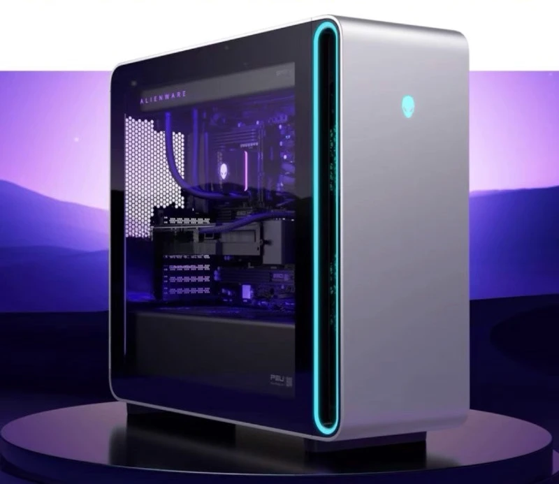 Desktop water-cooled RTX5090 gaming e-sports AI deployment