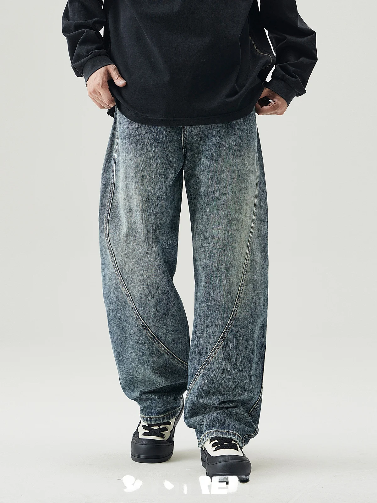 

New 2025 Men's Loose Wide Leg Jeans Design Sense Bent Knife Waed American Retro Brand Trendy Straight Tube Jeans Cotton Pol...