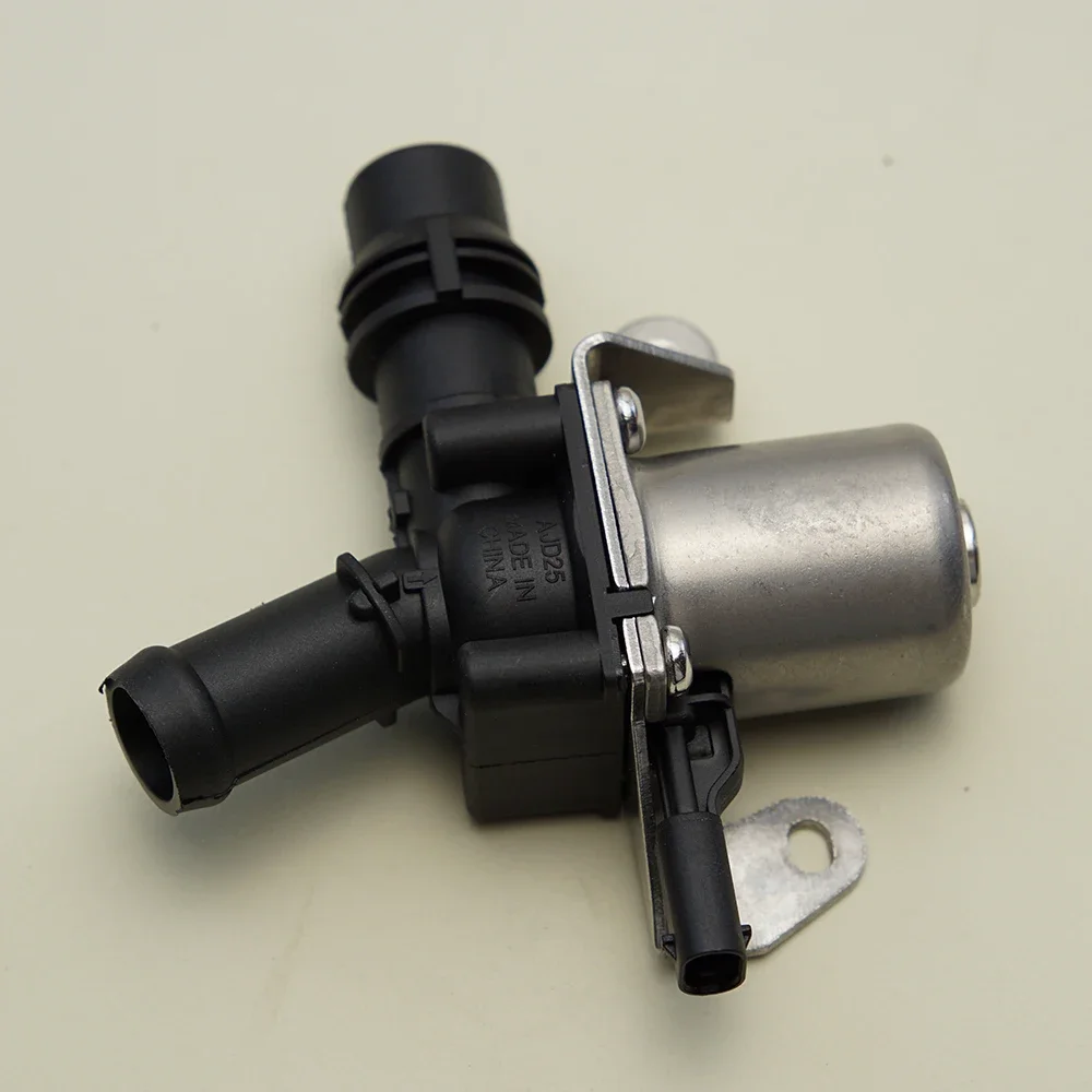 

32222660 Car Coolant Heater Control Solenoid Water Valve For VOLVO V90 V60 S60 S90 XC60 XC40 2020 2021 2022 2023 2024