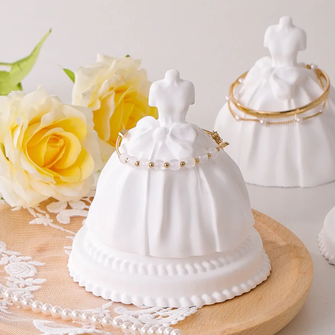 3D Wedding Dress Aromatherapy Gypsum Silicone Mold Bow Wedding Dress DIY Candle Plaster Decoration Mould