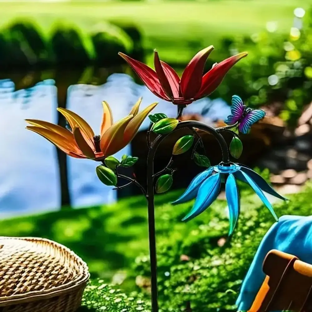 

Metal Wind Spinner Creative with Spinning Flowers Gardening Plug Durable Butterflies Windmill Sculpture Backyard Patio