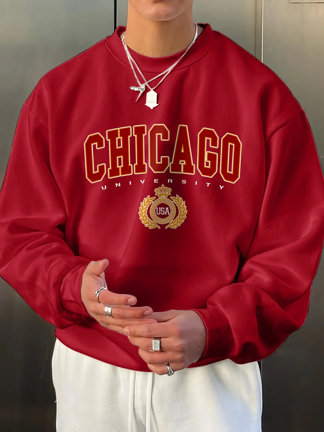 سويت شيرت رجالي للخريف والشتاء كاجوال فضفاض مناسب بشعار جامعة شيكاغو مطبوع عليه حروف ذهبية ورقبة دائرية #2