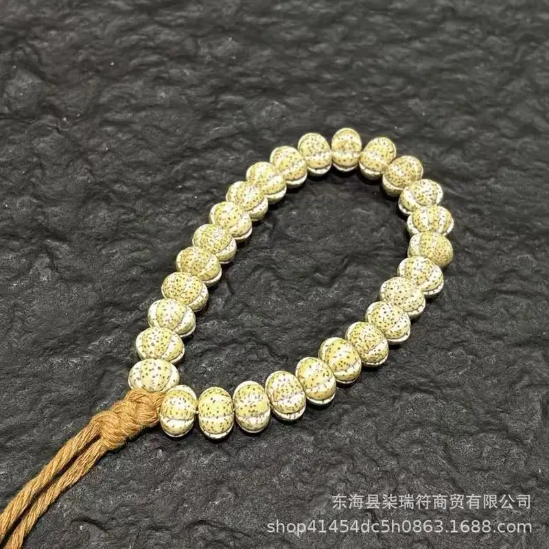 High-Quality Hainan Moon Bodhi Pumpkin-Shaped Accessories, Including Bracelets