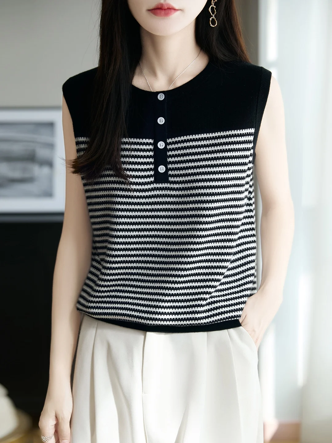 

Ретро-жилет в полоску, женский вязаный свитер с круглым вырезом, облегающий базовый слой, универсальный топ для повседневной носки, мягкий и комфортный.