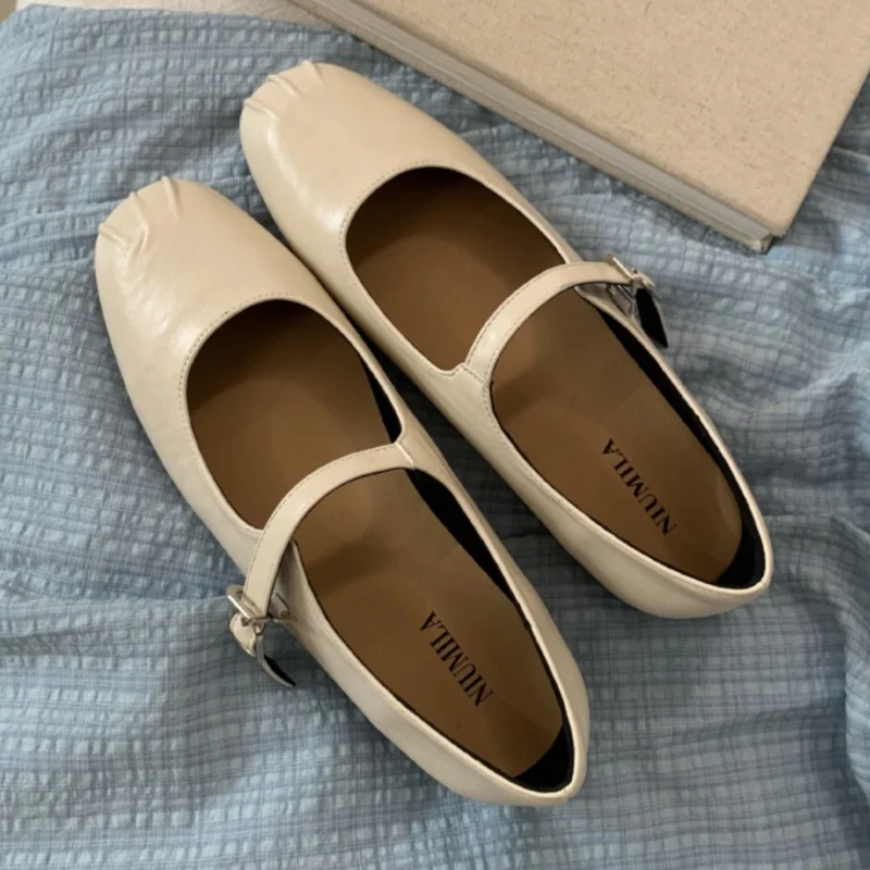 

﻿ Новый стиль, весенняя женская обувь 2021, модные туфли Мэри Джейн на плоской подошве с неглубоким носком, уличные повседневные балетки, Zapatos De Mujer