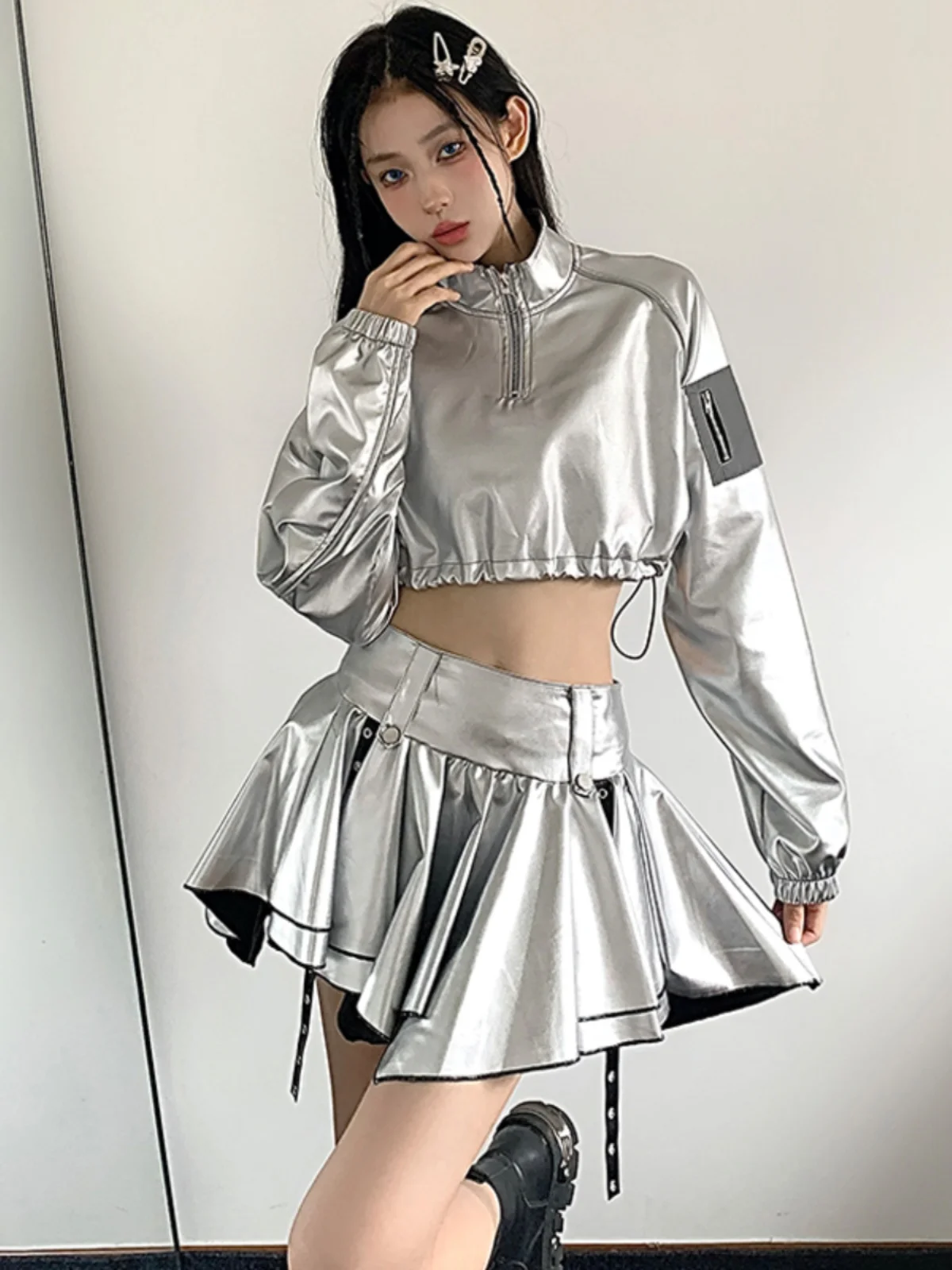 

Adult Jazz Dance Costume Silver Set Female Group Performance Outfit Street Dance Suit for Year-End Show Chinese Traditional C...